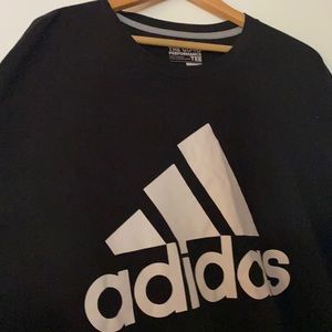 Adidas T-shirt
